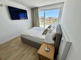Feelgood Homestay Sagres, hotel em Sagres