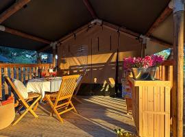 Mecca Club, hotell sihtkohas Ischitella