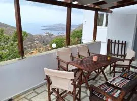 Leonardo's Home Cycladic cottage