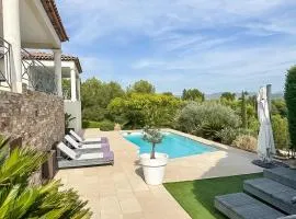 Appartement de prestige avec piscine