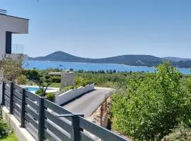Duplex Villa Enny mit Meeresblick