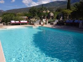 Les Gites du Mont Ventoux, hotel en Bédoin