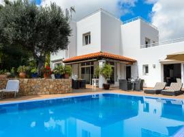 Villa Blanca Santa Eulalia, holiday home in Santa Eularia des Riu