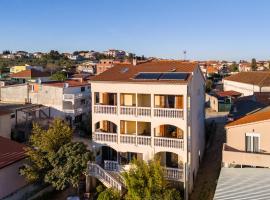 Vila Šima, hotel i Pakoštane