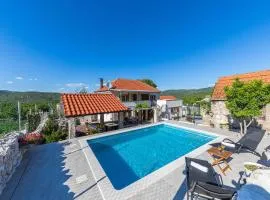 Nice Home In Trolokve