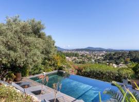 Awesome Home In La Valette Du Var With Kitchen, hôtel à La Valette-du-Var