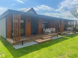 Domki Zuzanna, hotel i Mieroszyno