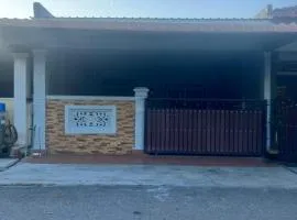 Adhwa Homestay