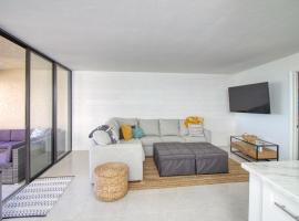 Island Whispers Hideaway, Hotel in Marco Island