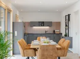 FENJOY Ferienapartments am Chiemsee - Balkon - BBQ