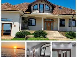 Denisa House