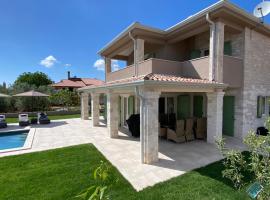 Villa Milandro - Luxus & Ruheoase, Hotel in Lašći