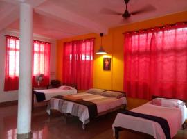 Anugraha GuestHouse, guest house in Madikeri