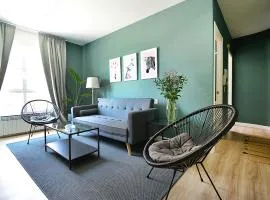 Roma's Apartment