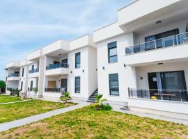 Bumax Apartments, luxury hotel in Ulcinj