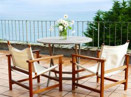 Apartamento en Comillas_Rovacias guest house, pensionat i Comillas