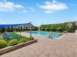 The Ocean Resort Inn, accessible hotel in Montauk