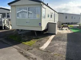 Towyn 95 Golden Gate Rentals