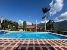 Finca Hotel San Miguel, chata v prírode v destinácii Calarcá