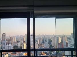 longas durações "4 dias, 30 dias, 100 dias", hotel económico em São Paulo