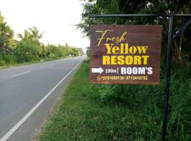 Fresh Yellow Resort, hótel með bílastæði í Hungama