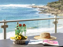 White Sails 4 - Amazing views over Convent - Holiday Yamba, ξενοδοχείο σε Yamba