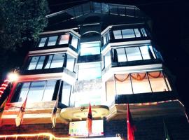 Hotel Plaza Dalhousie - Near Ghandhi Chowk Mall Road, hotel di Dalhousie