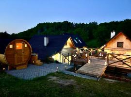 Siedlisko Złota Góra domki całoroczne na Kaszubach, cabin nghỉ dưỡng ở Brodnica