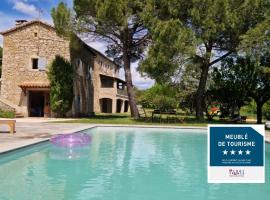 Mas de Rofa proche Pôle mécanique Alès, hotel in Saint-Martin-de-Valgalgues