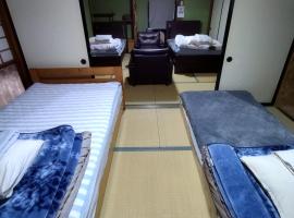 For Family or Group Private House Inn Max 4 Person Free Parking Self Checkin Cat Island, guest house in Ishinomaki