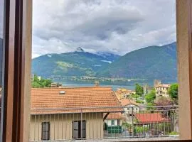 Casa Sofi by Quokka 360 - near Rezzonico Castle