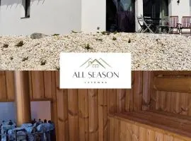 All Season Zieleniec z tarasem i widokiem na Góry Orlickie pasmo Sudetów Sauna&SPA