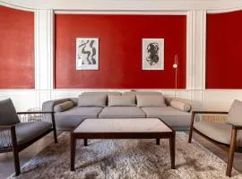 Deluxe Apartment at Perfect Location