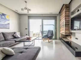 Endless Blue Maisonette