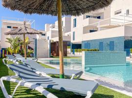 Hola Blanca - Sea, Golf, Chill, hotel in Orihuela Costa
