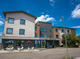 HOTEL DON CAMILLO