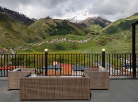 Hotel Memoir Kazbegi by DNT Group, khách sạn 4 sao ở Kazbegi