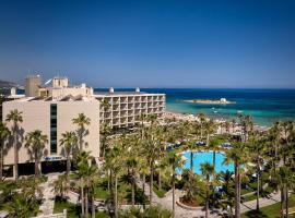 Sirens Beach & Village, hotel Máliában