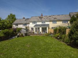 Brook Cottage, hotel u gradu 'Challacombe'