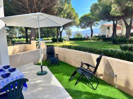 Villa BelMare - spaziosa ed elegante vista mare, hotel in Cannigione