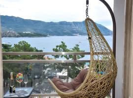 Blue Marlin Apartments, khách sạn ở Budva