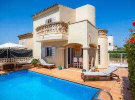 Villa Sion, Hotel in Cala Mendia