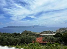 Four Seasons Villas, hotel perto de Praia de Lalaria, Skiathos Town