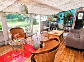 La fleur de l ile, hotel in LʼÎle-dʼOlonne