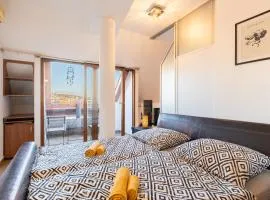 Royal City Vista Apartment, FREE Parking