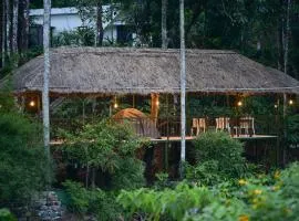 BLUE CREEK resort