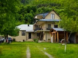 B&B House