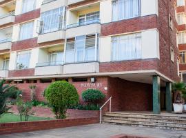 Remarkable 2-Bed Apartment in Harare, leilighet i Harare