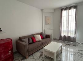 Sweet home 92, apartment in Gennevilliers