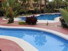Espectacular casa Playas de Vera, hotel in Playas de Vera
